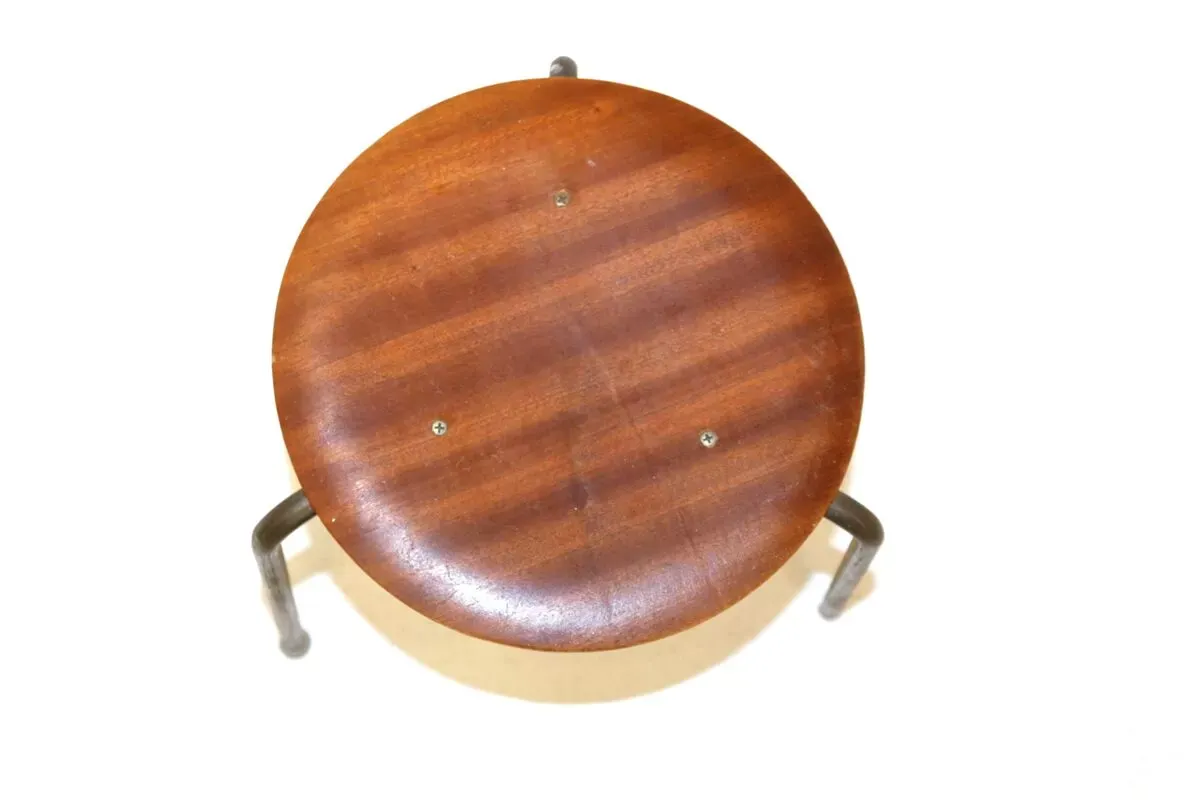 Illustration numéro 2 du produit Tabouret industriel, Suède, 1960