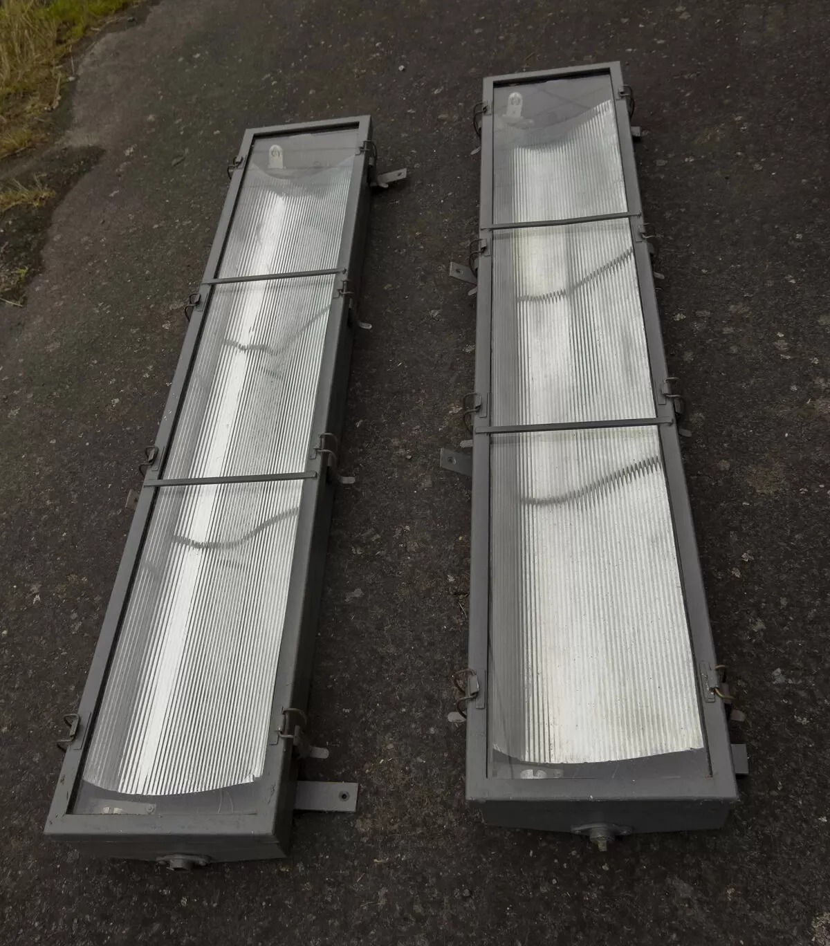 Illustration numéro 2 du produit Éclairages industriel