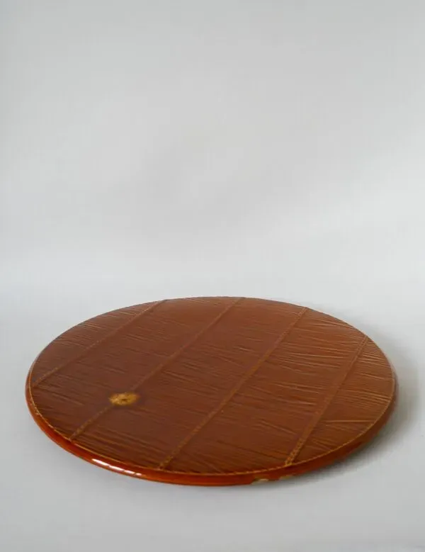 Illustration numéro 2 du produit Plat à gâteau en gien barbotine effet roseau tressé 1960