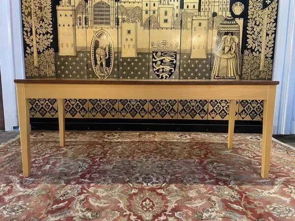 Illustration numéro 2 du produit Table de ferme pieds fuseaux Doré - Or