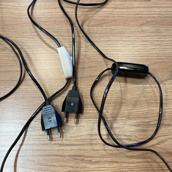 Illustration numéro 2 du produit Paire d'appliques modulables industrielles, 1950