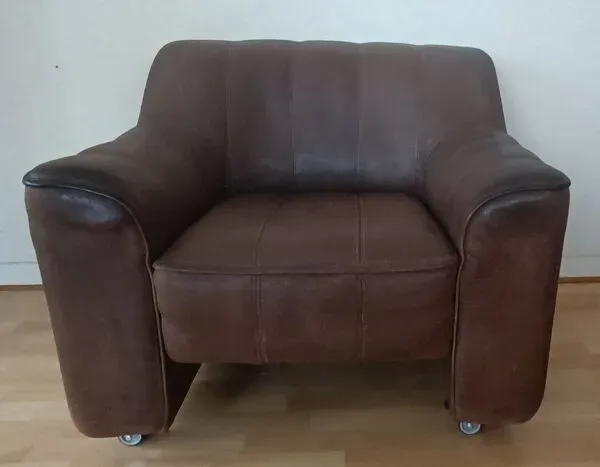 Illustration numéro 2 du produit Fauteuil club suisse de Sede Designer Cuir Modèle DS44 années 1970