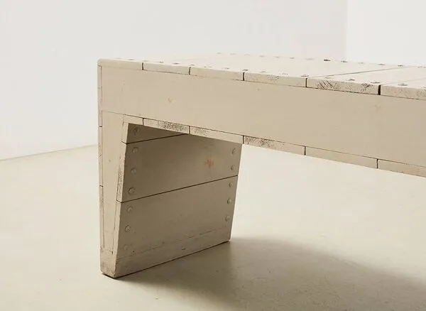 Illustration numéro 2 du produit Banc de l'École Dom Hans van der Laan  de 's-Hertogenbosch Pays-Bas 1966