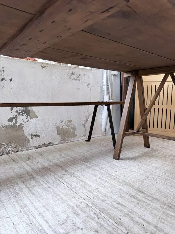 Illustration numéro 2 du produit Table de ferme tréteaux XXL 4m et ses bancs