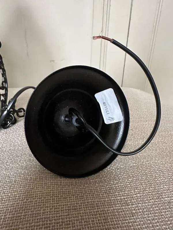 Illustration numéro 2 du produit Suspension en verre et métal, jardin d’Ulysse