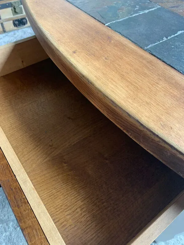 Illustration numéro 2 du produit Grande table de ferme bois et ardoise