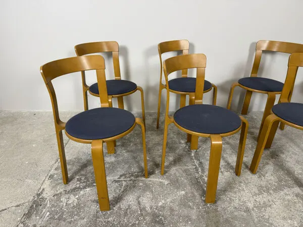 Illustration numéro 2 du produit 8 chaises Bruno Rey – Dietiker – Modèle 3300 – Design suisse