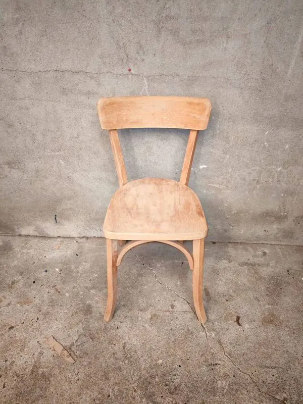 Illustration numéro 2 du produit Chaise bistrot type Baumann