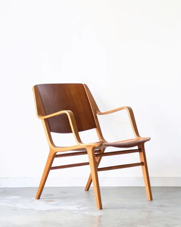 Illustration numéro 2 du produit Fauteuil danois vintage AX par Peter Hvidt édition Fritz Hansen, 1950.