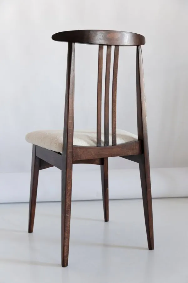 Illustration numéro 2 du produit Chaise en hêtre et tissu bouclé clair, design M. Zielinski, Europe, 1960s