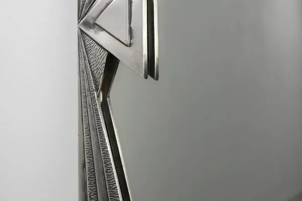 Illustration numéro 2 du produit Miroir mural Art Déco avec étiquette Emiel Matthijssens, Belgique vers 1920