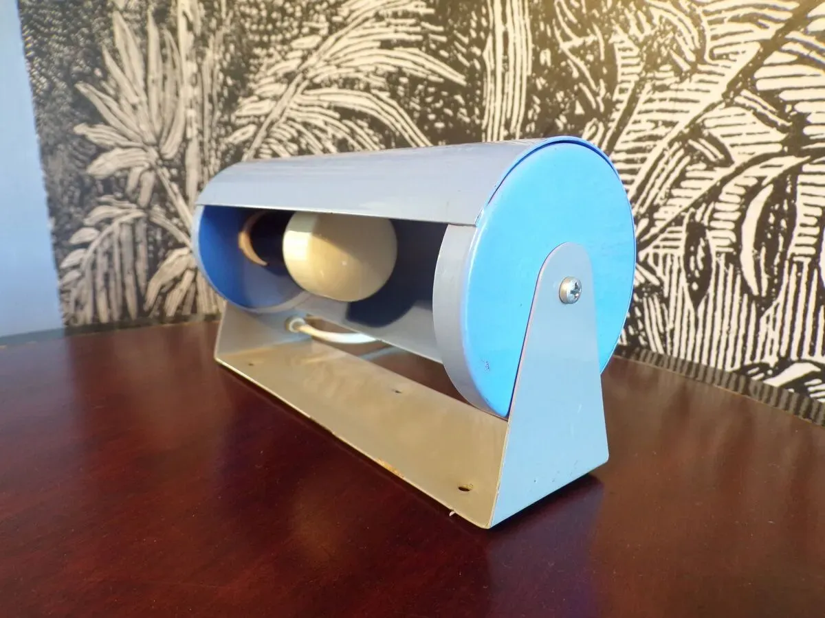 Illustration numéro 2 du produit Applique ikea V413 à volet