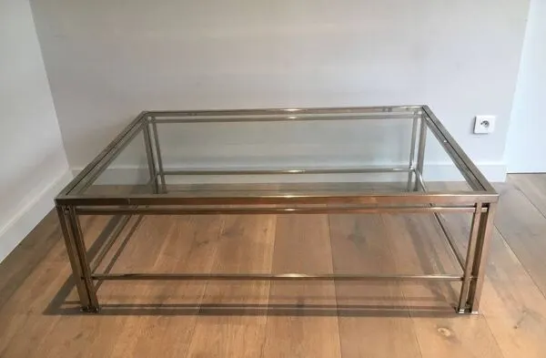 Illustration numéro 2 du produit Table basse moderniste chromée à pieds triples, travail français vers 1970