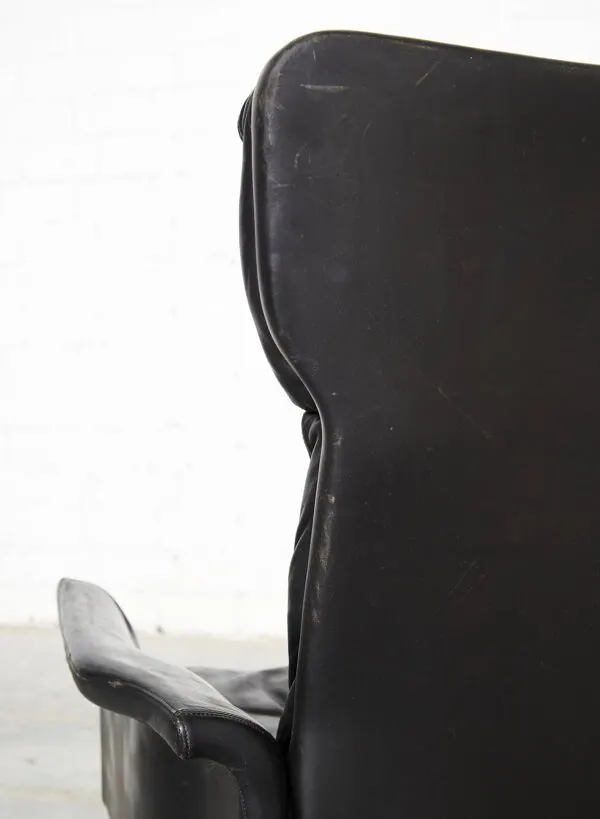 Illustration numéro 2 du produit Fauteuil à dossier haut Hans Olsen pour C.S. Møbler