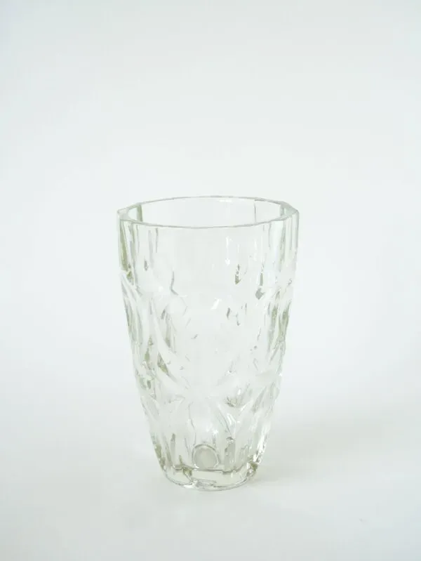 Illustration numéro 2 du produit grand vase en verre moulé, Art Déco, 1930 - 20 X 14 cm