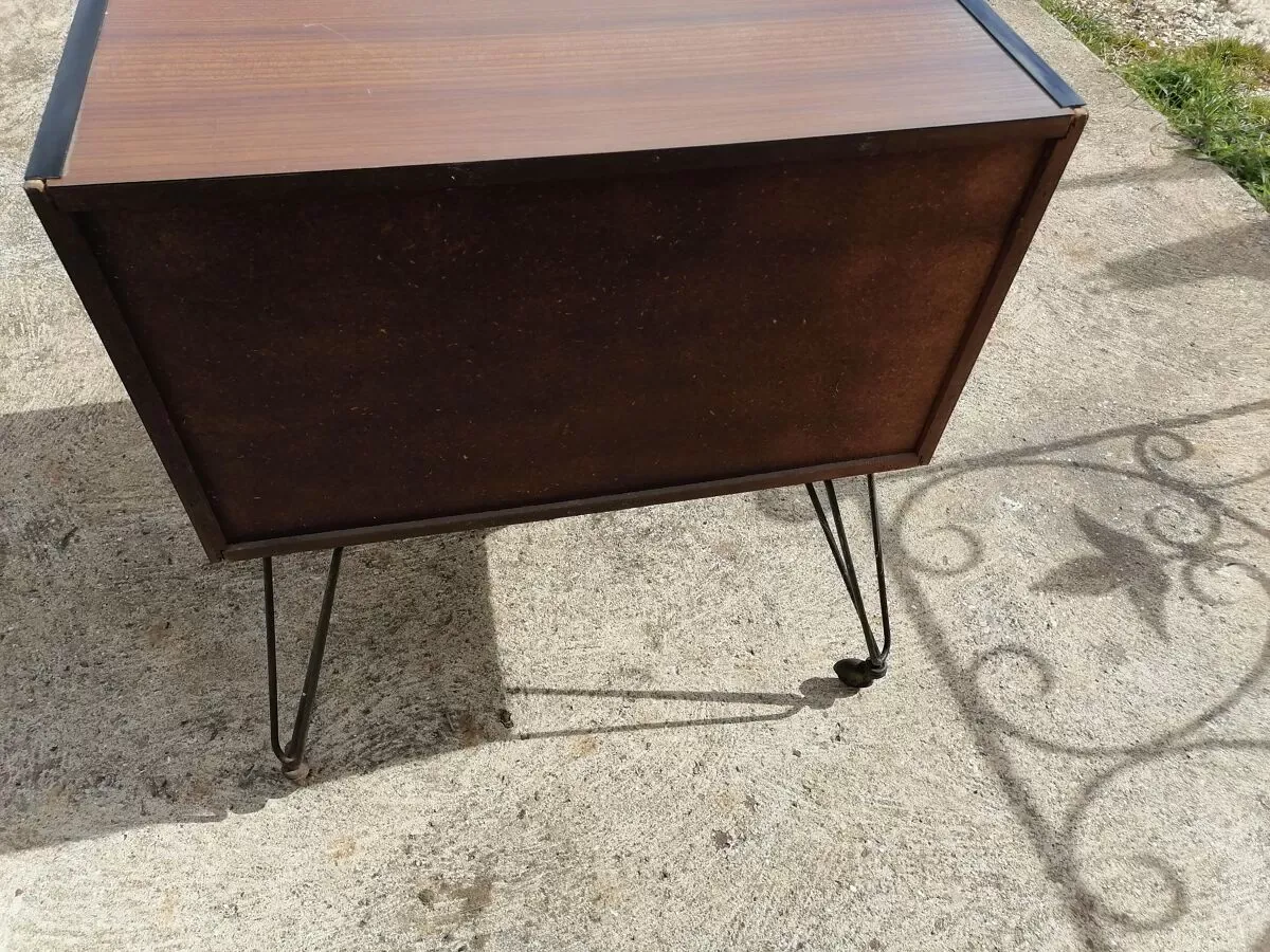 Illustration numéro 2 du produit Bar roulant pieds eiffel formica 1950 60