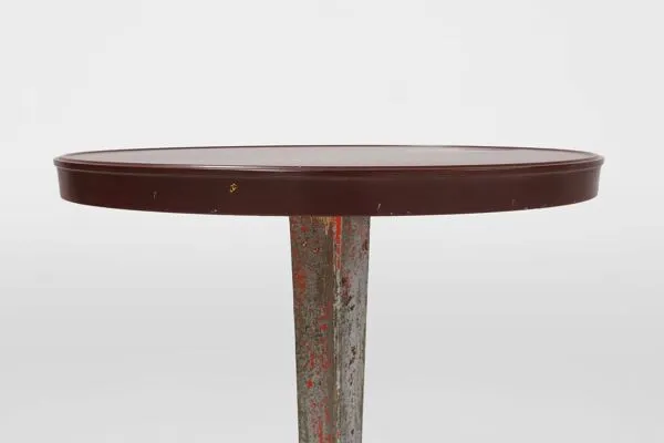 Illustration numéro 2 du produit Table de bistrot avec plateau en bakélite par Louis Vuitton pour Rex, France, années 1930.