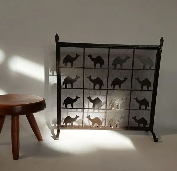 Illustration numéro 2 du produit Pare feu vintage