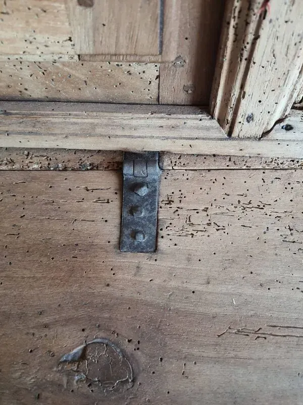 Illustration numéro 2 du produit Meuble de métier, de presbytère