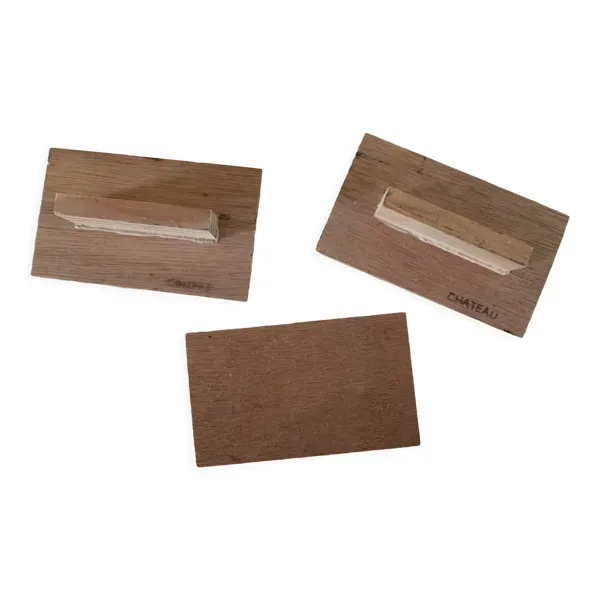 Illustration numéro 2 du produit 3 tampons vintage en bois