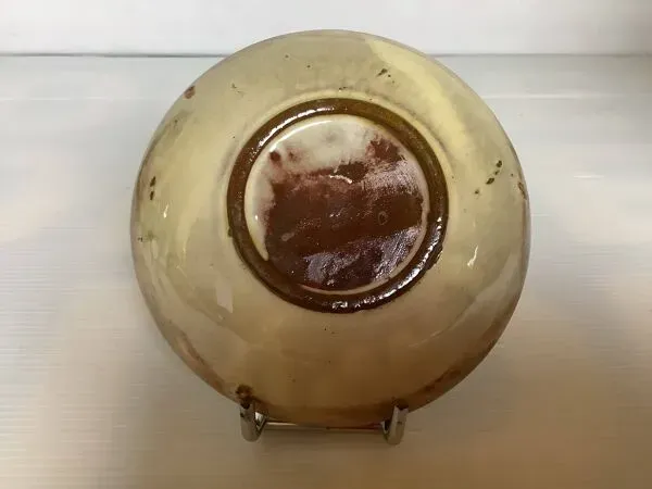 Illustration numéro 2 du produit Vide poche baguier poisson céramique