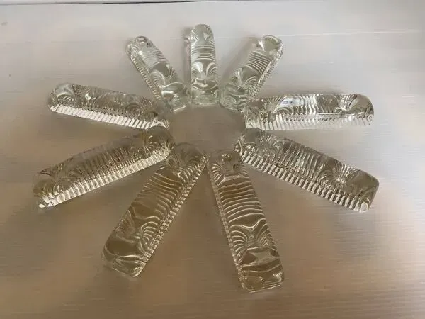 Illustration numéro 2 du produit Neuf bougeoirs double scandinave en verre