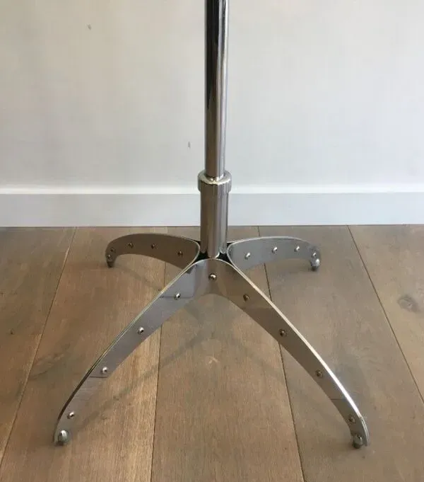 Illustration numéro 2 du produit Porte-manteaux design en chrome riveté. Yasuaki Sasamoto ''Dulton'' Askilik