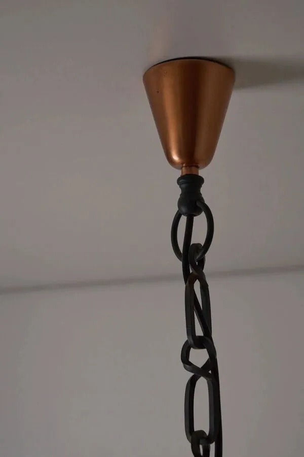 Illustration numéro 2 du produit Suspension en fer forgé et cuivre avec diffuseur en verre texturé