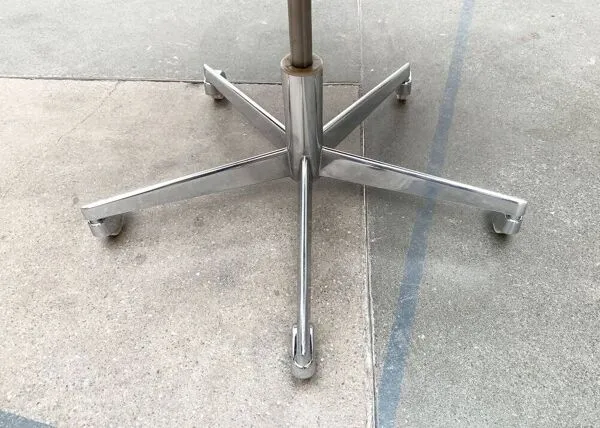 Illustration numéro 2 du produit Chaise de bureau pivotante allemande Space Age milieu du siècle par Egon Eiermann pour Wilde + Spieth, années 1960