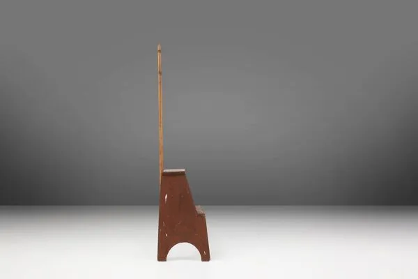 Illustration numéro 2 du produit Échelle en bois industrielle, France vers 1900