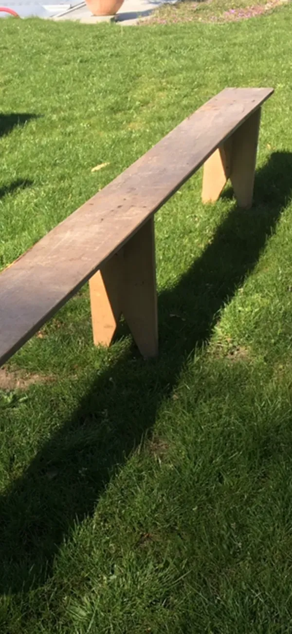 Illustration numéro 2 du produit Banc