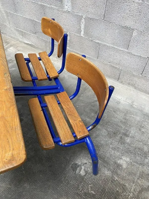 Illustration numéro 2 du produit Bureau d’école vintage 1960