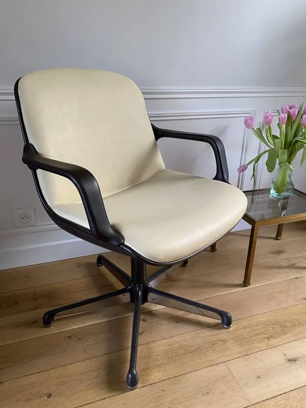 Illustration numéro 2 du produit Fauteuil de bureau / chaise vintage charles pollock  ''executive chair