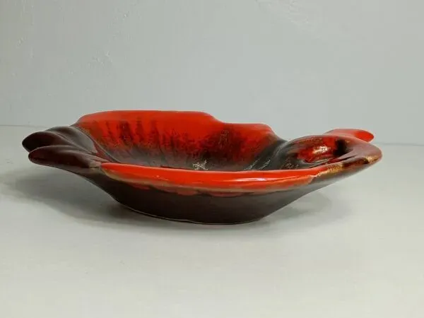 Illustration numéro 2 du produit Plat ou vide poche poisson en céramique signé Vallauris, années 1950