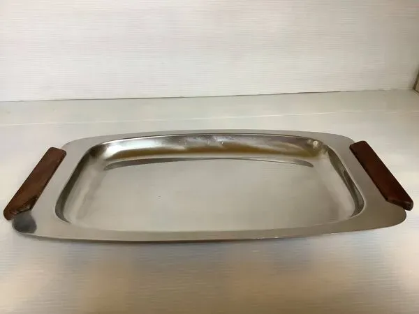 Illustration numéro 2 du produit Plat métal et teck Denmark scandinave