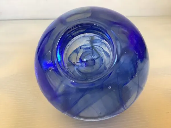 Illustration numéro 2 du produit Bougeoir style sulfure Kosta Boda