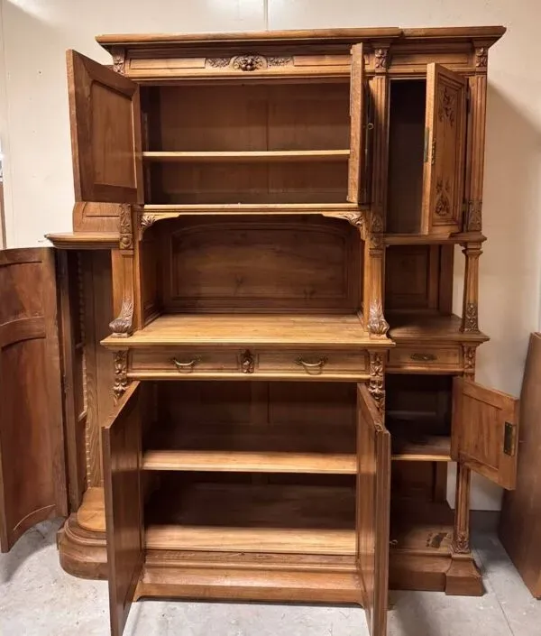 Illustration numéro 2 du produit D'après Gauthier Poinsignon Buffet époque Art Nouveau Ecole de Nancy