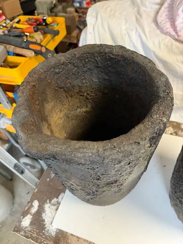 Illustration numéro 2 du produit Creusets de fonderie