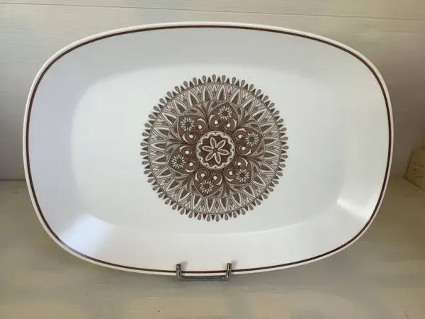 Illustration numéro 2 du produit Grand plat noritake Japan