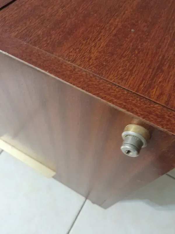 Illustration numéro 2 du produit Meuble de métier range dossier bureau teck vintage caisson médecin