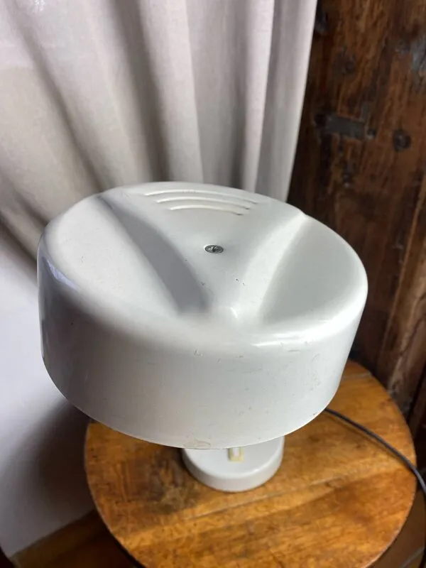 Illustration numéro 2 du produit Lampe de bureau industrielle Jumo