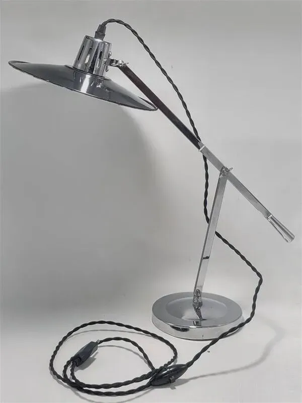 Illustration numéro 2 du produit Lampe à balancier