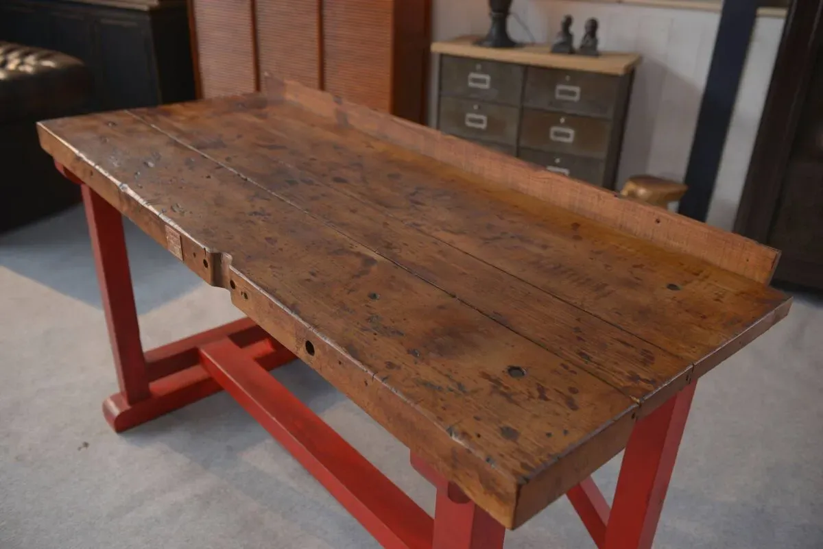 Illustration numéro 2 du produit Etabli d'atelier en hêtre industriel 1950's