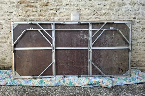 Illustration numéro 2 du produit Table industrielle 250x120