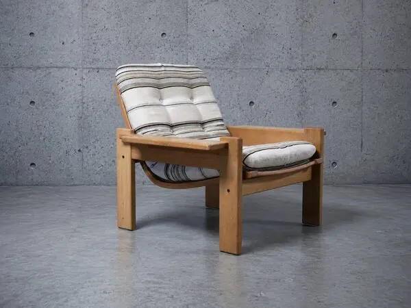 Illustration numéro 2 du produit Fauteuil scandinave bois massif, par Y. Ekstrom - Vintage 1970