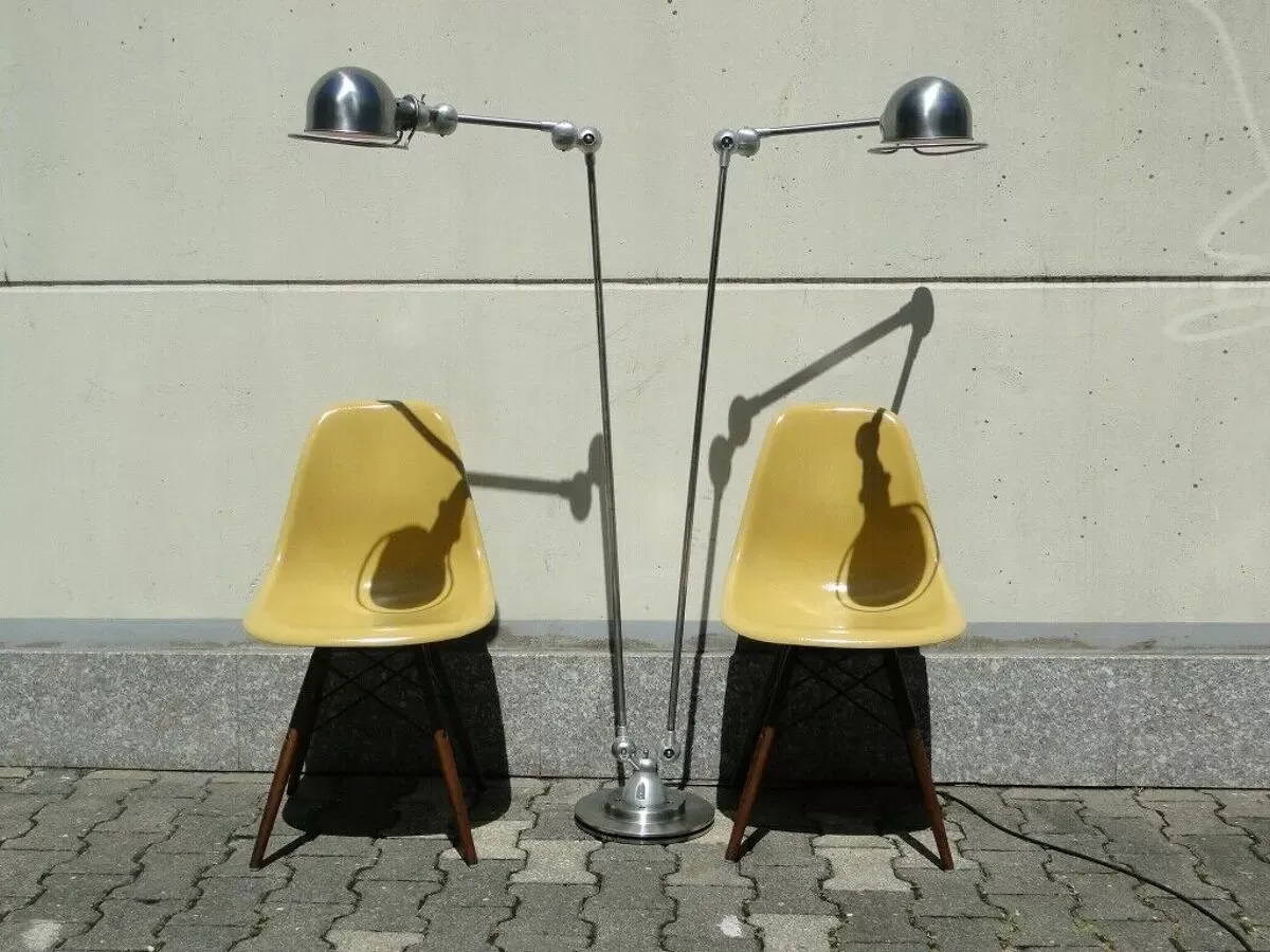 Illustration numéro 2 du produit Lampadaire vintage jielde double graphite 6 bras de Jean Louis Domecq France 1960