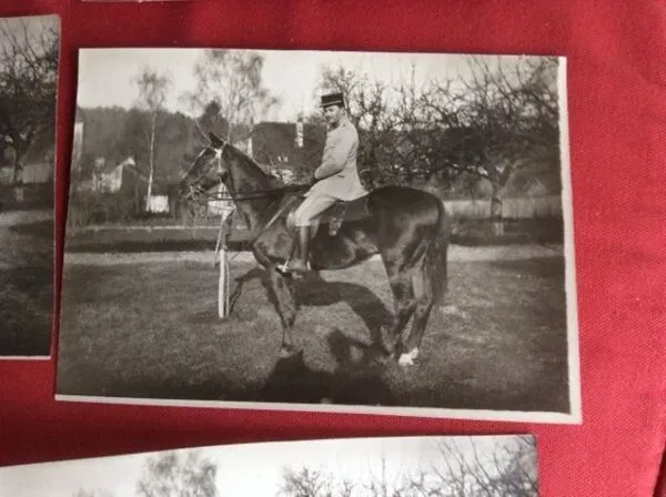 Illustration numéro 2 du produit Photographie ancienne cavalier