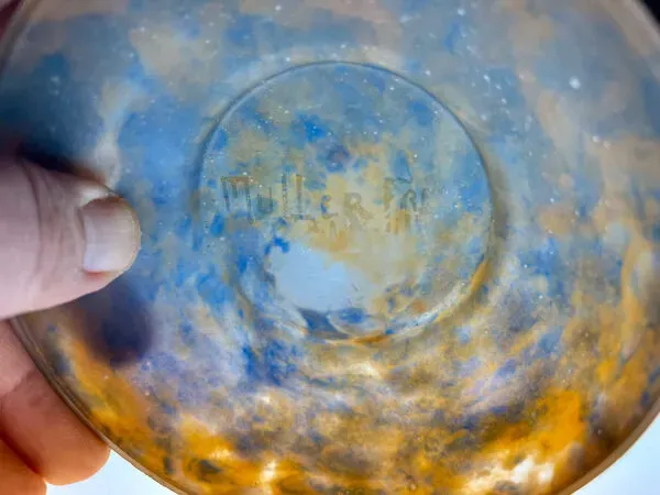 Illustration numéro 2 du produit Petite coupe en pâte de verre Muller Frères Lunéville, en verre multic