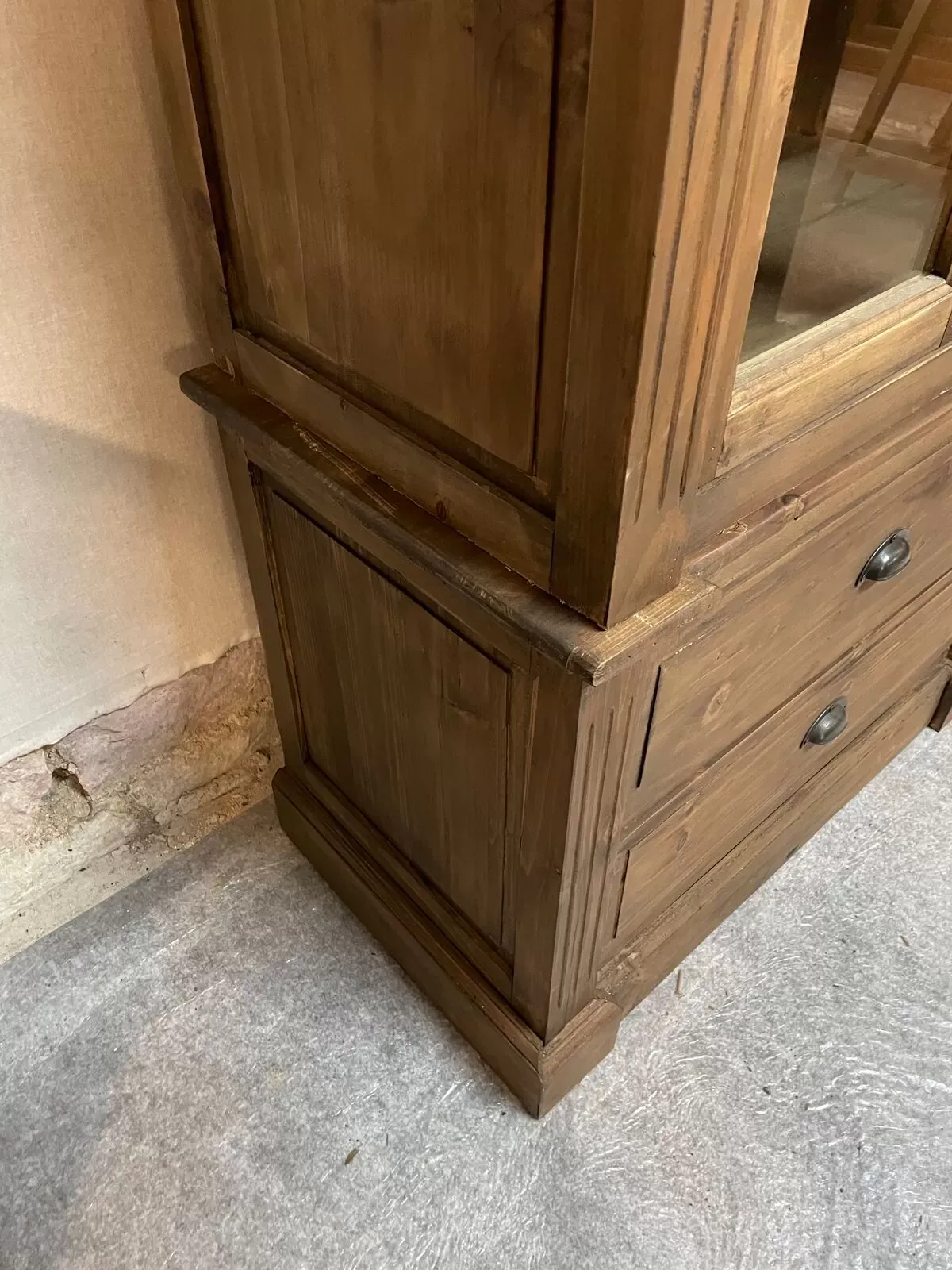 Illustration numéro 2 du produit Bibliothèque à crémone