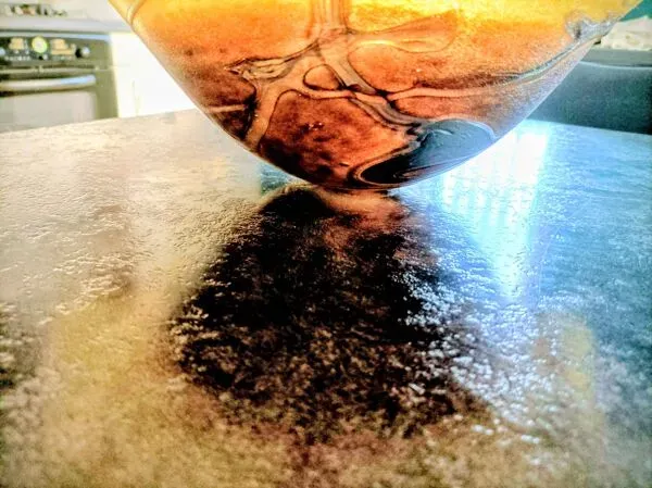 Illustration numéro 2 du produit Grand Abat-jour vintage en verre soufflé style Biot